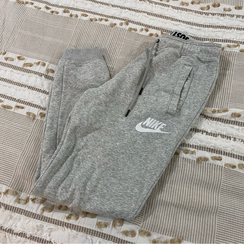 Women Nike joggers